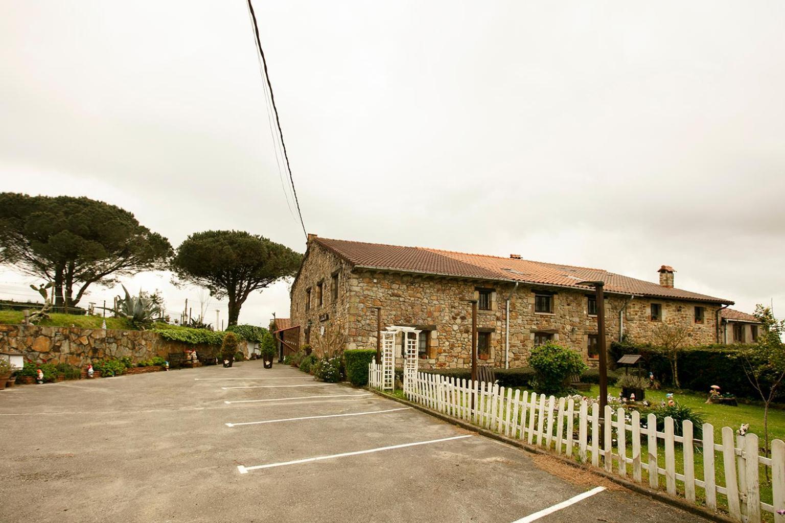 Posada La Herradura Liermo Exterior photo